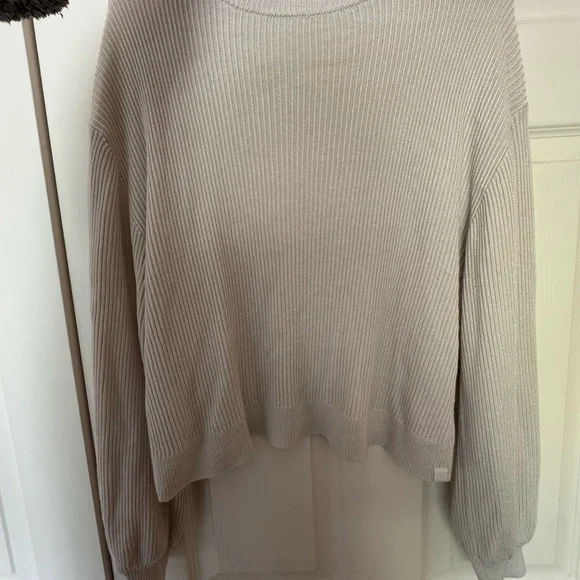 Lululemon Athletica Cream Crew Neck Sweater - Picture 2 of 4